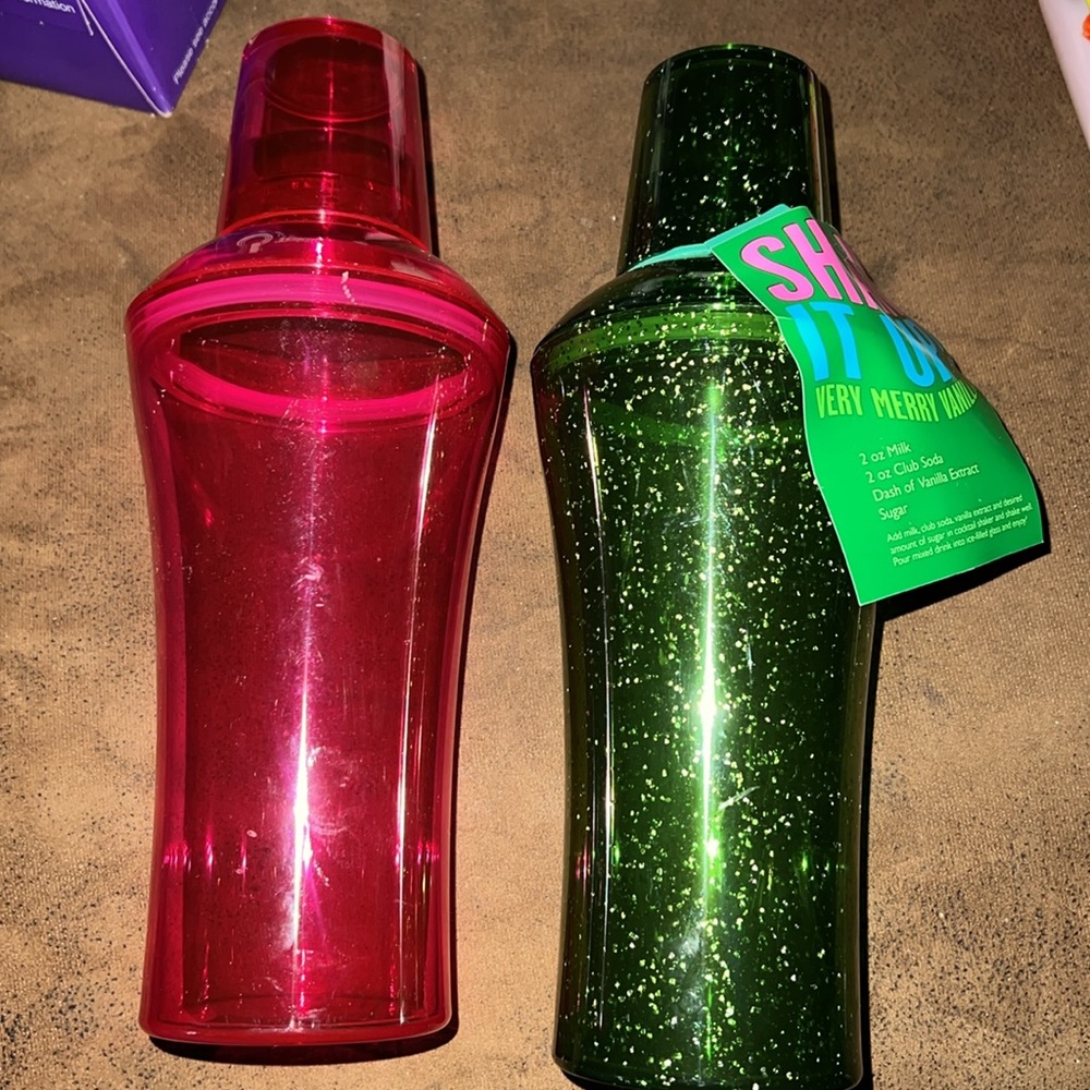 1 Pink and 1 Green Cocktail Shaker/Mixer
